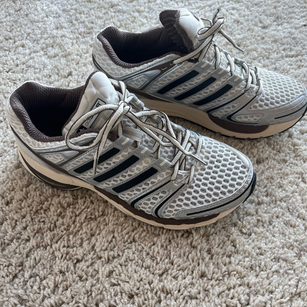 adidas Women's White and Black Mesh Running Sneakers